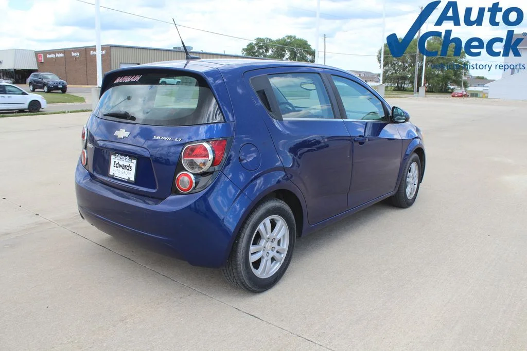 Used 2014 Blue Chevrolet LT image 3