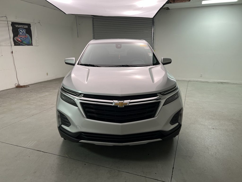 Used 2022 SILVER ICE METALLIC Chevrolet LT image 3