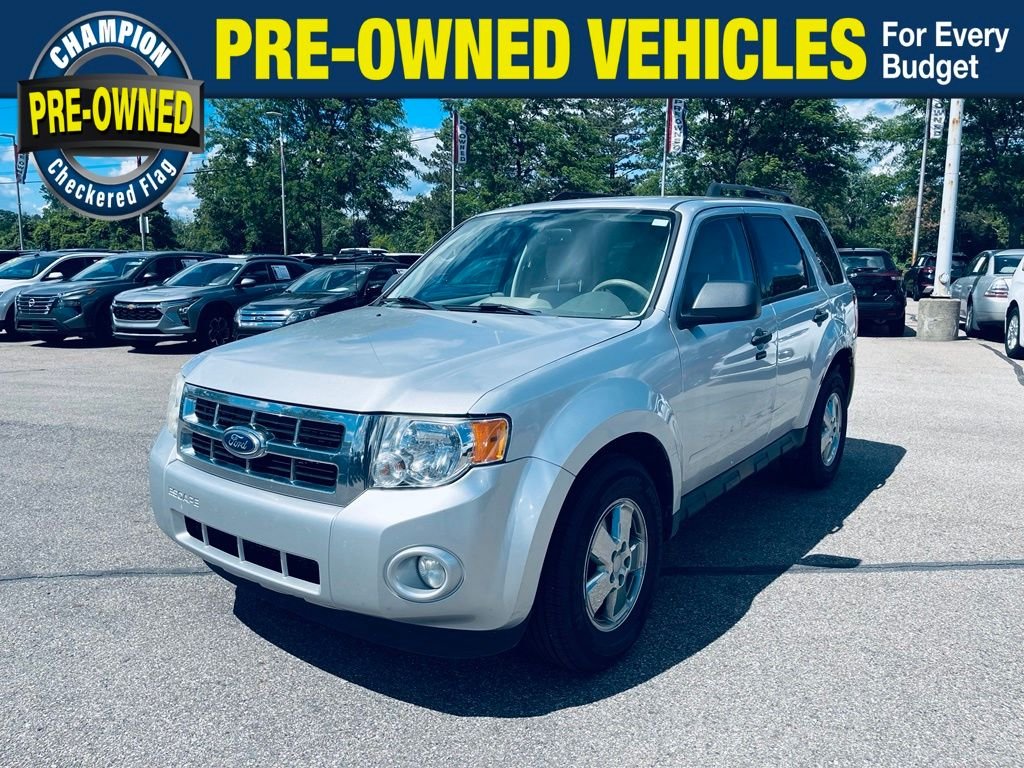 Used 2011 Silver Ford XLT image 1