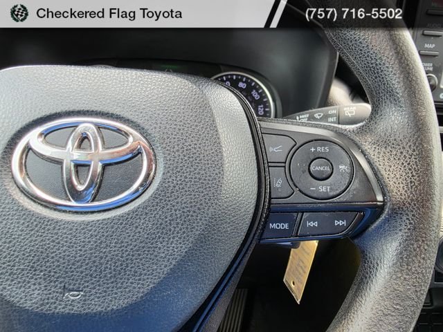 Used 2021 Magnetic Gray Metallic Toyota LE image 15