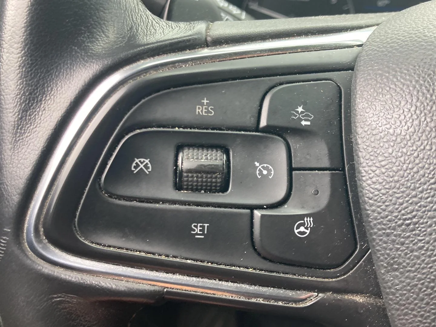 Used 2021 Ebony Twilight Metallic Buick Preferred image 24