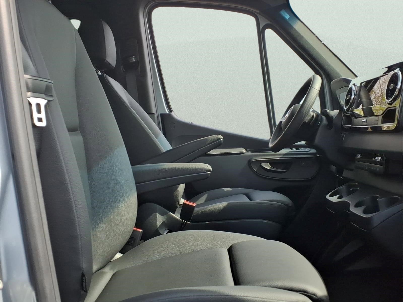 2025 Mercedes-Benz Sprinter Passenger Van Base - Photo 13