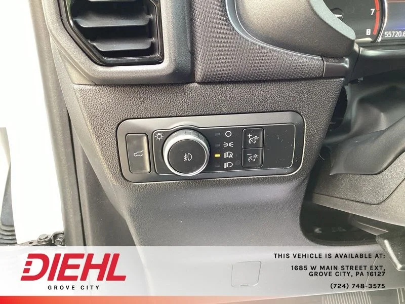 Used 2022 White Ford Badlands image 25