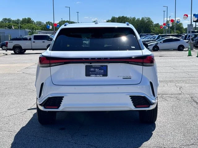 Used 2024 White Lexus 500h F SPORT Performance image 6