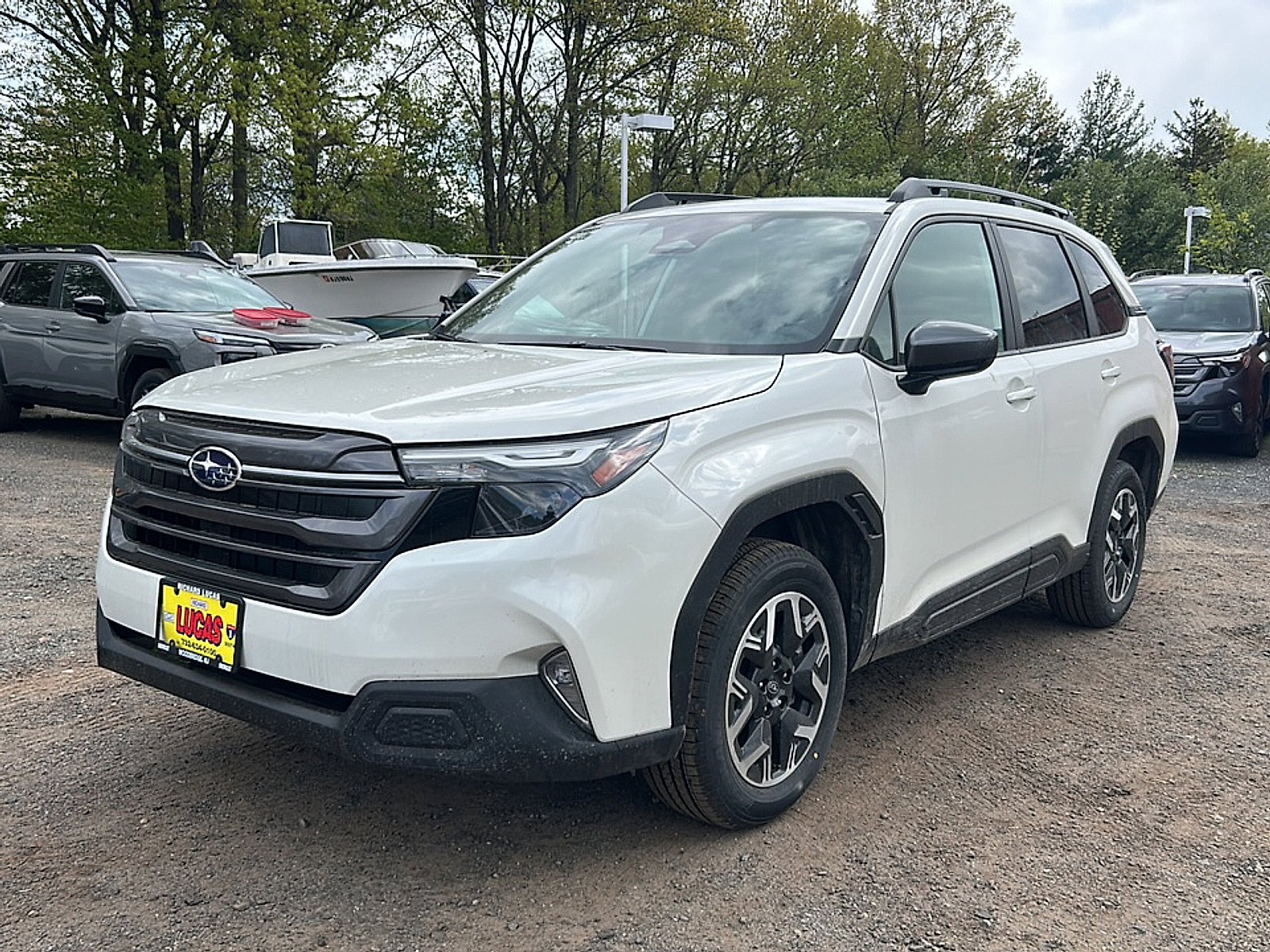 New 2026 CRYSTAL WHITE PEARL Subaru Premium image 3