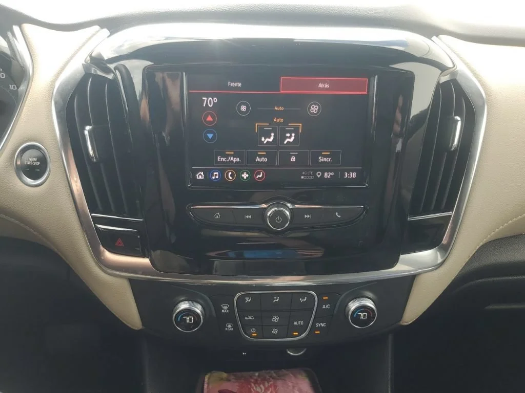 Used 2022 Silver Ice Metallic Chevrolet LS image 15