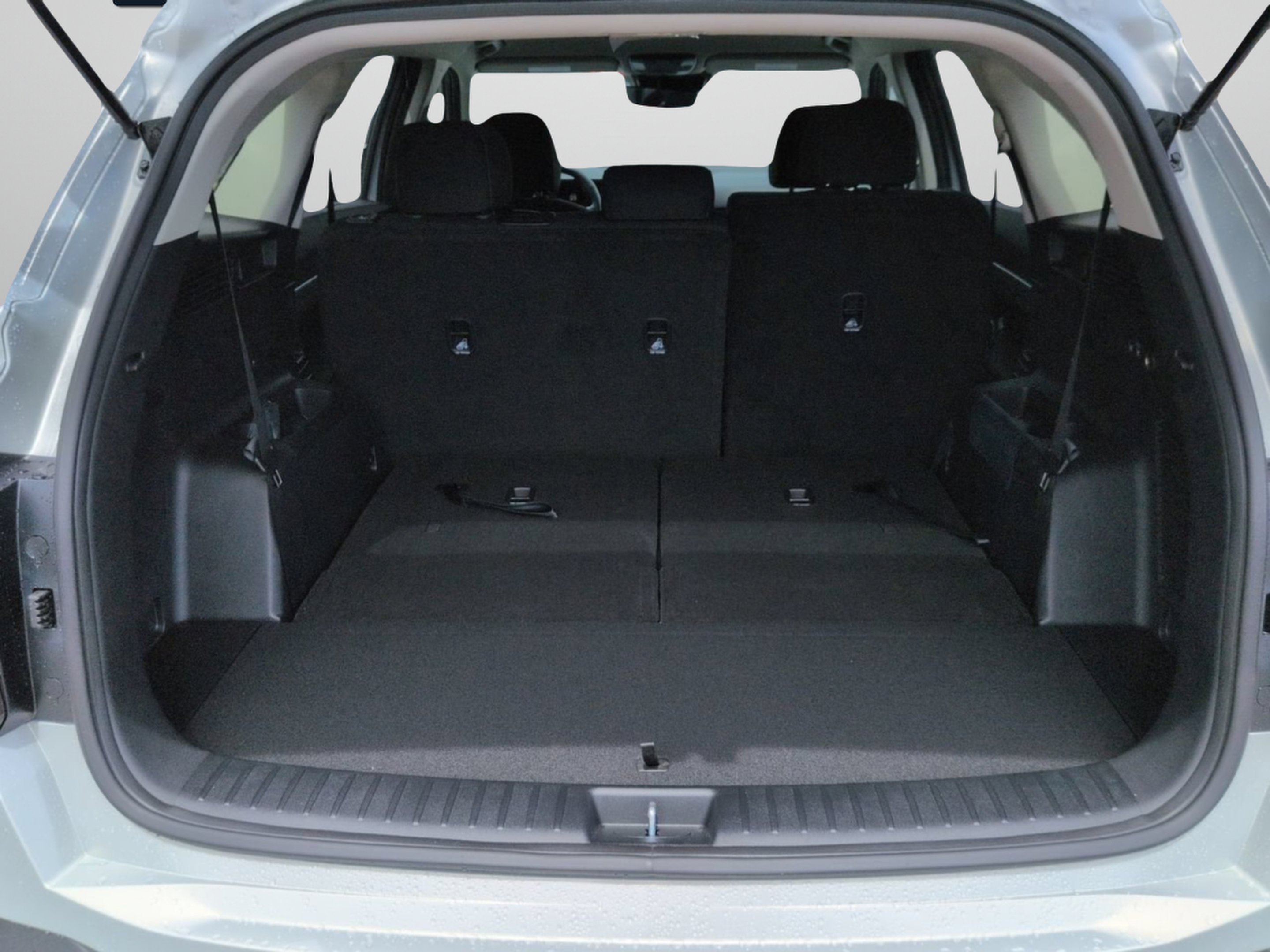 New 2026 Ivory Silver Kia LX image 49