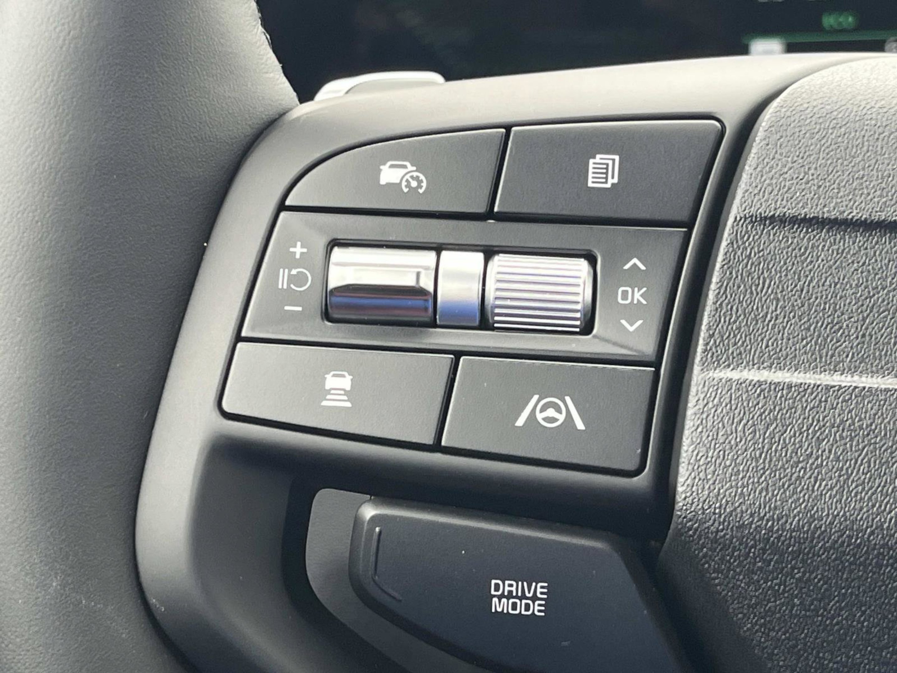 New 2026 Fusion Black Kia S image 26
