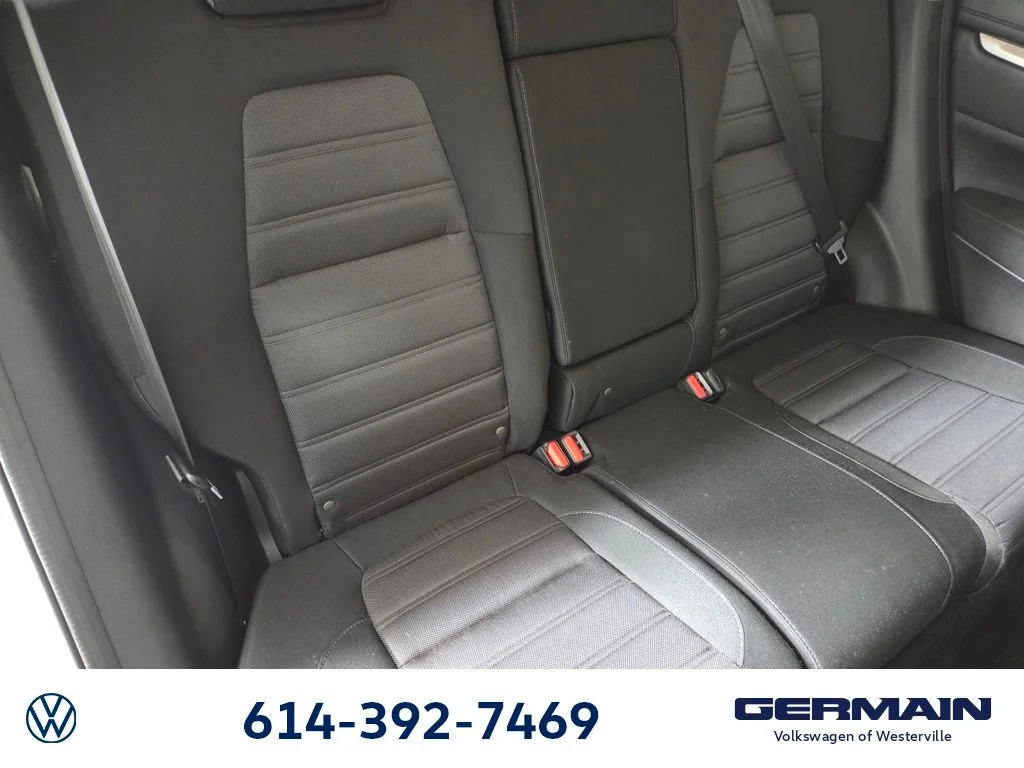 Used 2018 White Honda LX image 17