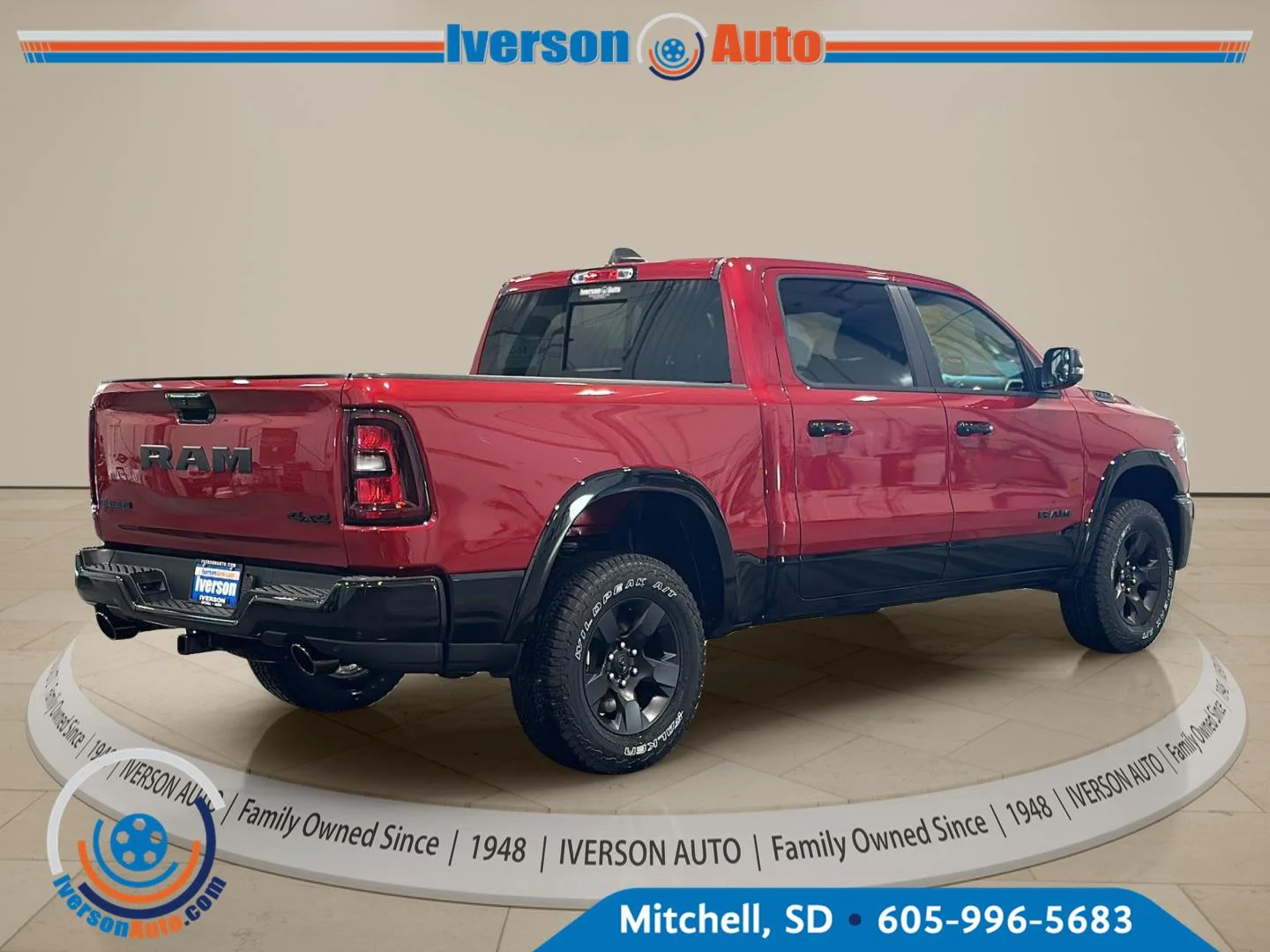 New 2027 Molten Red Pearl-Coat Exterior Paint RAM Big Horn image 7