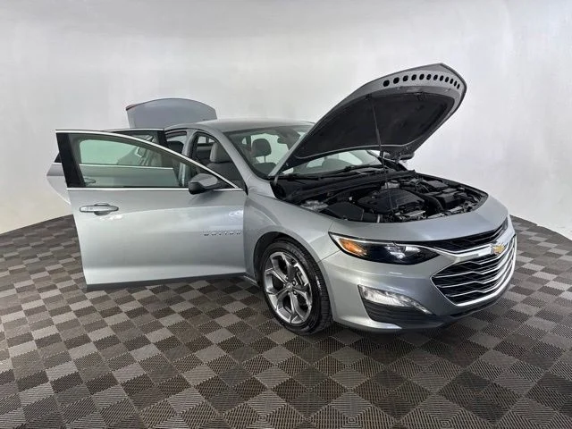 Used 2023 Gray Chevrolet LT image 12