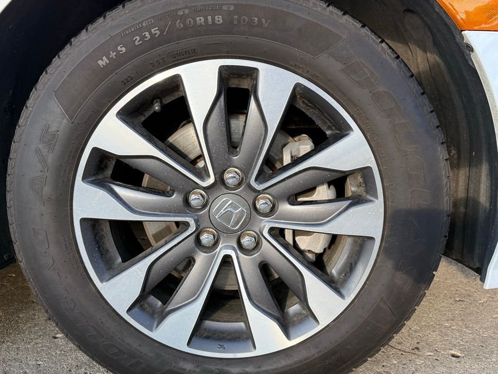 2024 Honda Odyssey EX-L - Photo 10