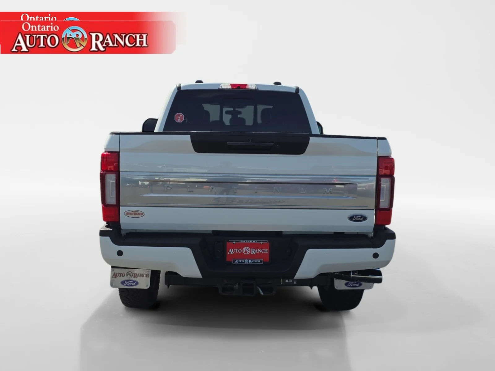 Used 2022 Star White Metallic Tri-Coat Ford Platinum image 4