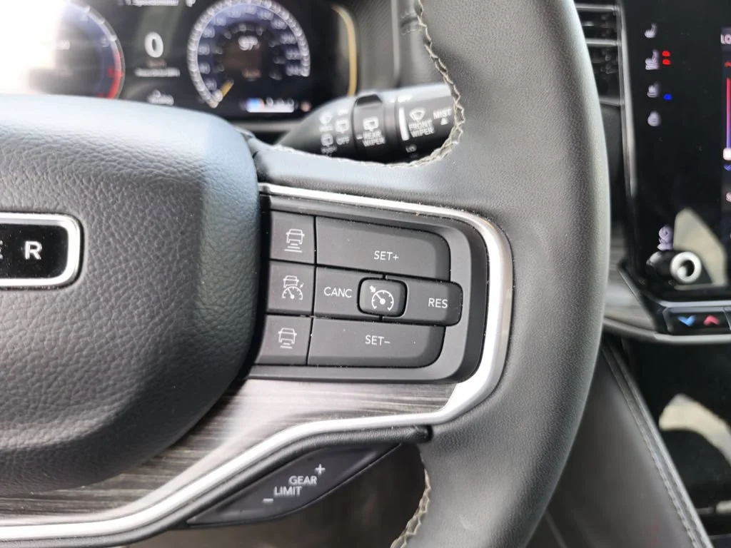 Used 2024 Gray Med Jeep Series II image 29