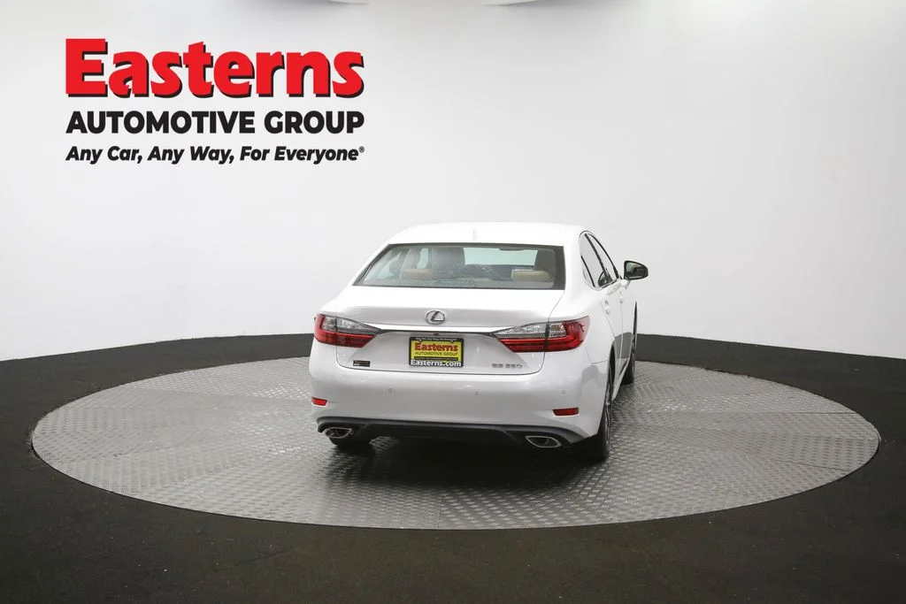 Used 2017 White Lexus 350 image 43