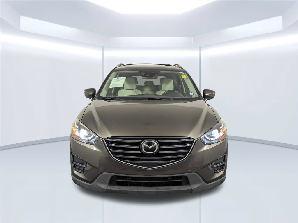 Used 2016 Silver Mazda Grand Touring AWD w/ Technology Pkg image 49