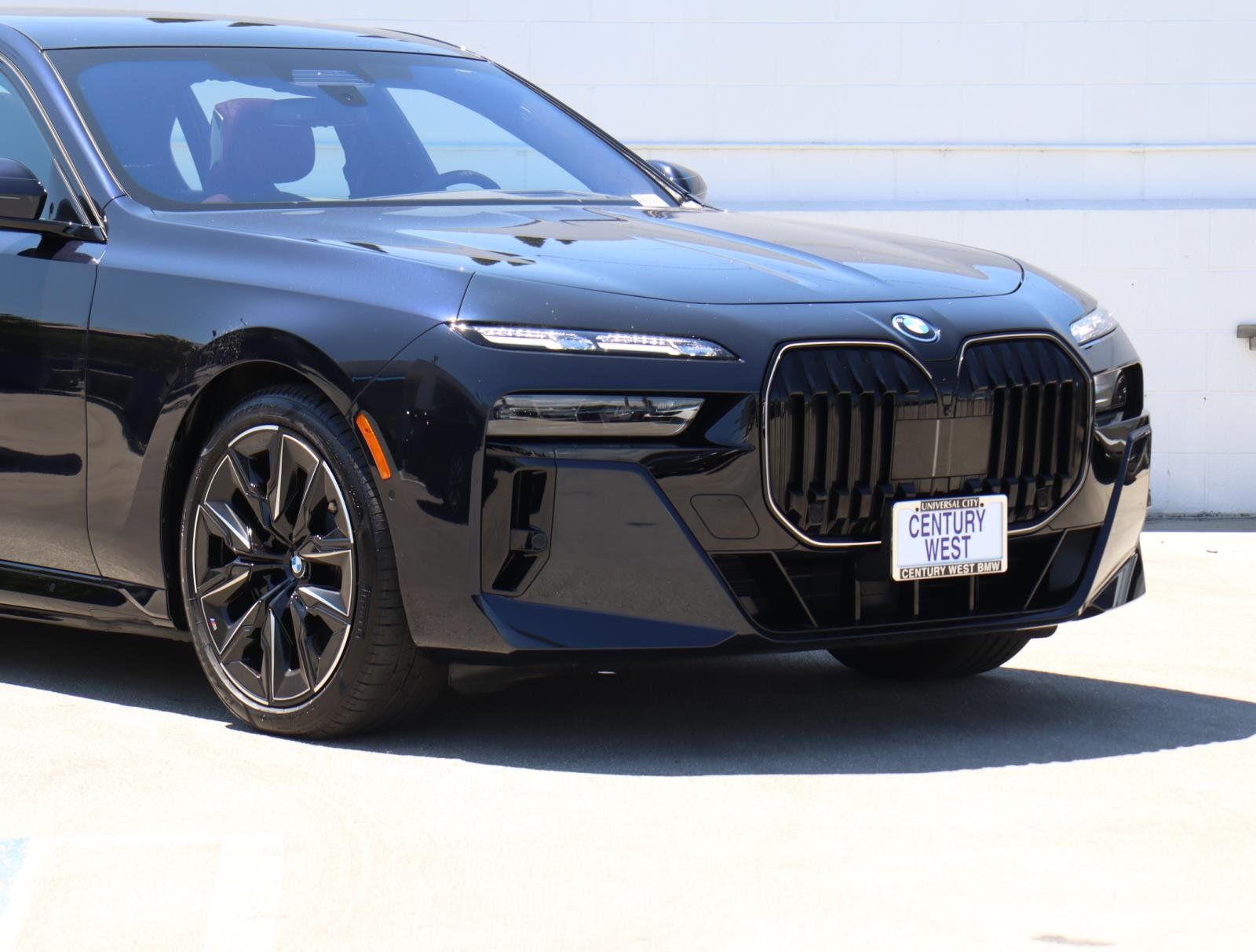 Used 2025 BMW i7 60 with VIN WBY53EJ01SCU63080 for sale in Los Angeles, CA