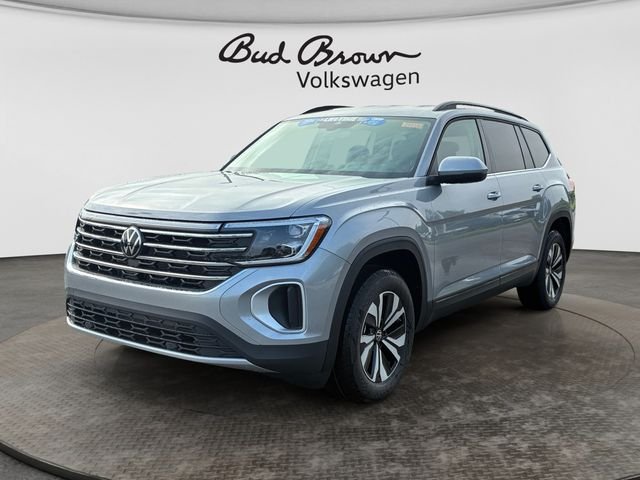 New 2026 Silver Mist Volkswagen SE image 1
