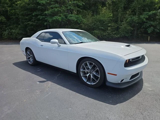 2022 Dodge Challenger GT Auto's photo