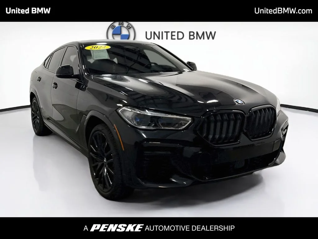 Used 2022 Black Sapphire Metallic BMW M50i image 3