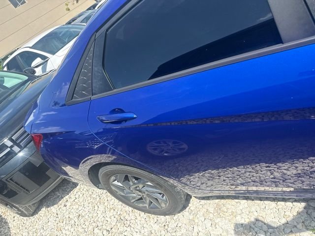 Used 2024 Blue Hyundai SEL image 5