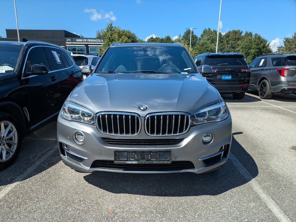 Used 2017 Gray BMW sDrive35i image 4