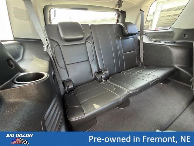 Used 2020 Silver Ice Metallic Chevrolet Premier image 23