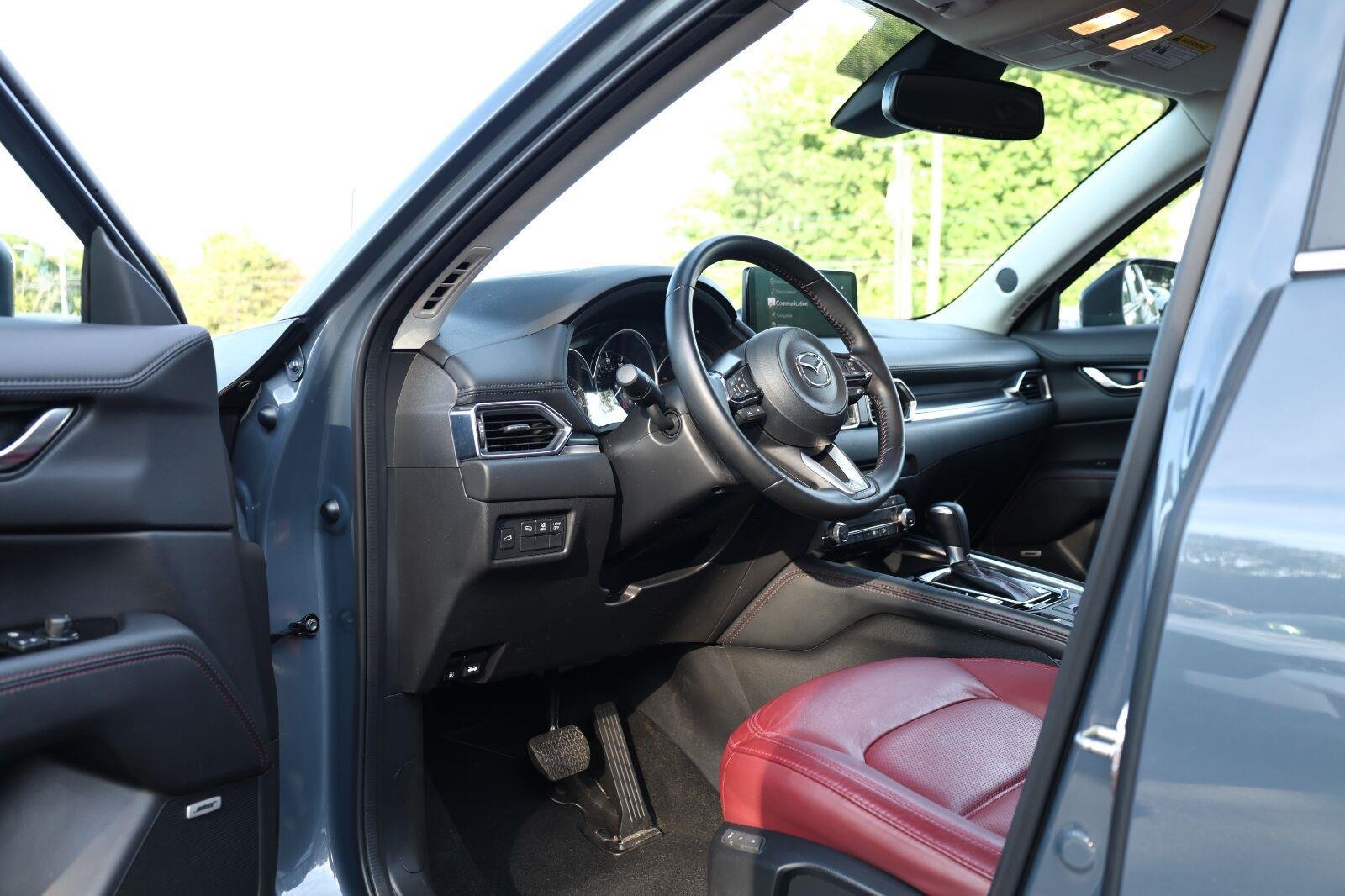 Used 2025 Polymetal Gray Metallic Mazda 2.5 S Carbon Edition image 12