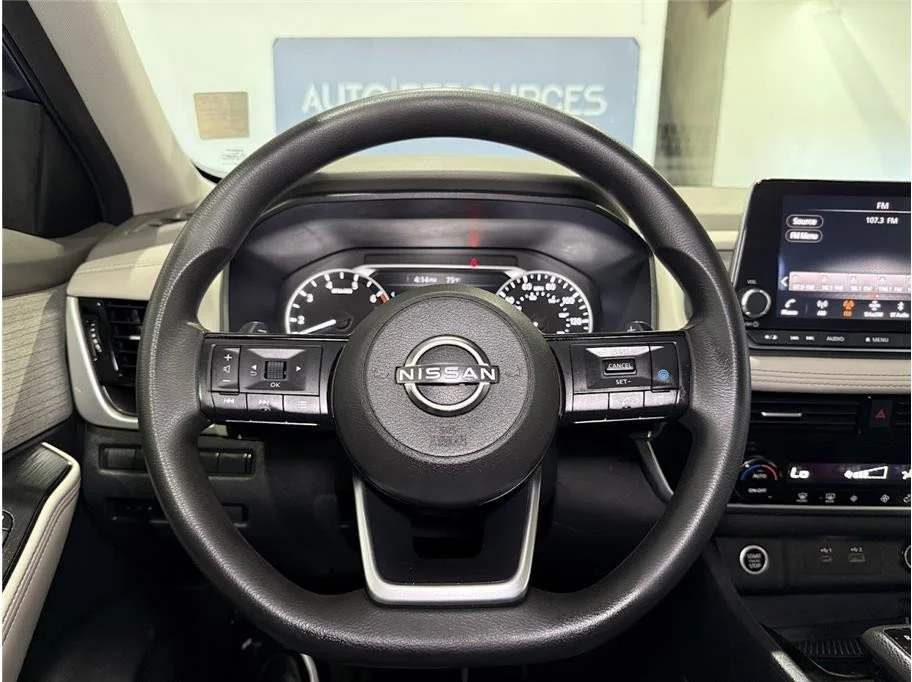 2022 Nissan Rogue SV - Photo 31