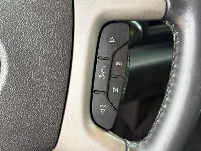 Used 2013 SUMMIT WHITE Chevrolet LT image 25