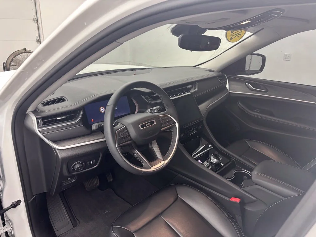 Certified Used 2024 White Jeep Limited image 20