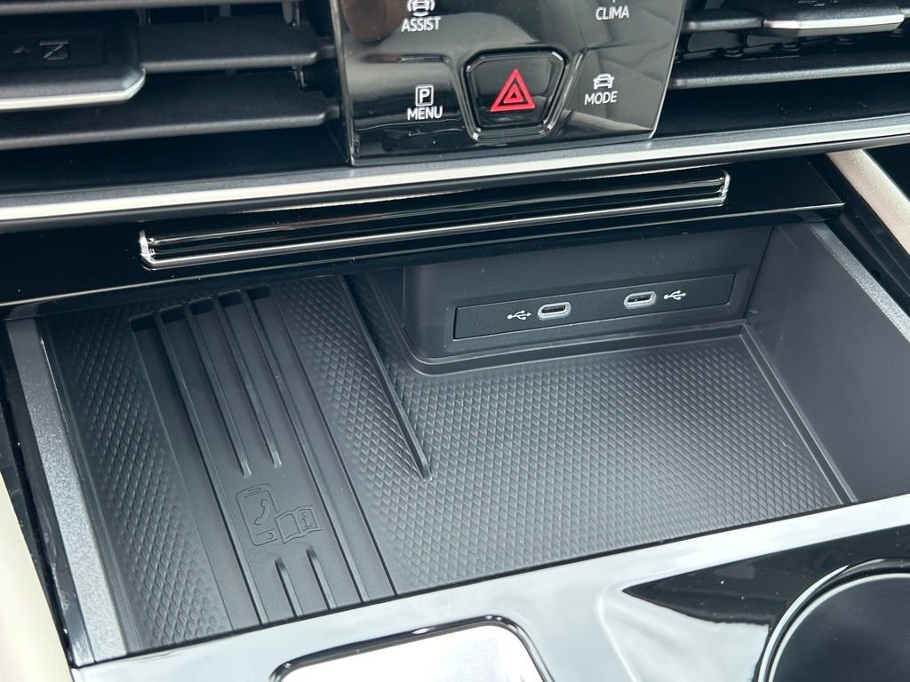 New 2026 Gray Volkswagen SE w/Technology image 32