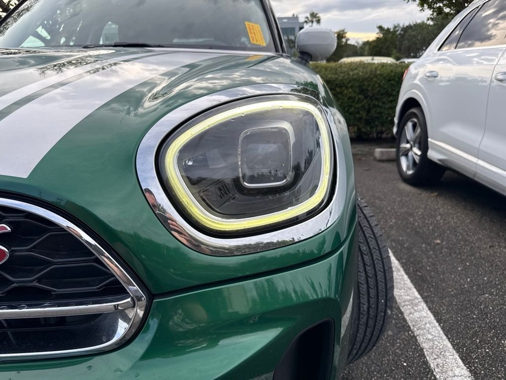 Used 2024 Green MINI Signature image 6