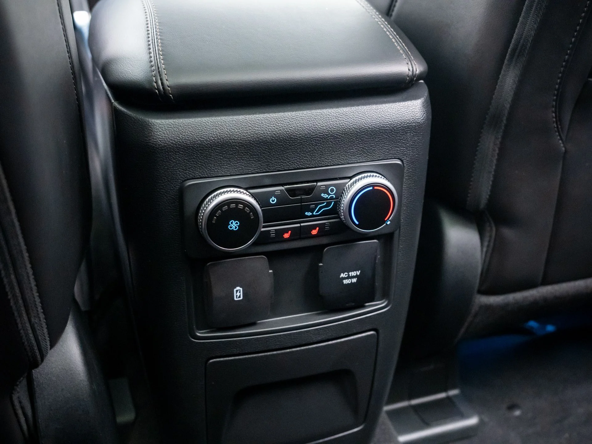 Used 2023 Silver Ford Platinum image 18