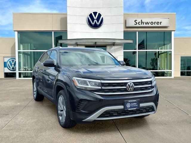 Certified Used 2023 Deep Black Pearl Volkswagen 2023 VOLKSWAGEN ATLAS CROSS SPORT 3.6L V6 SE W/TEC image 2