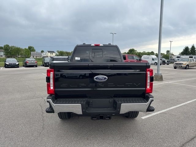 New 2026 Agate Black Metallic Ford Lariat image 5