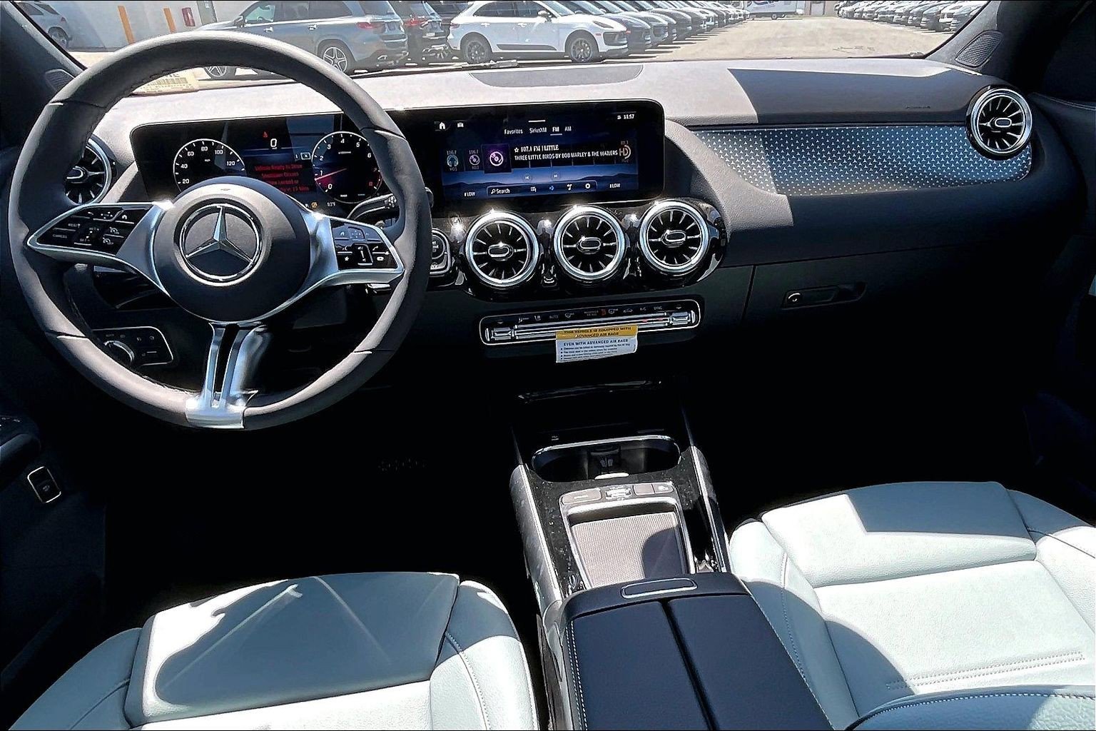 New 2026 Polar White Mercedes-Benz GLA 250 image 18