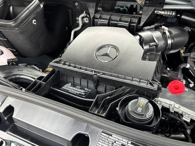 Used 2025 Blue Mercedes-Benz Cargo 144 WB image 40