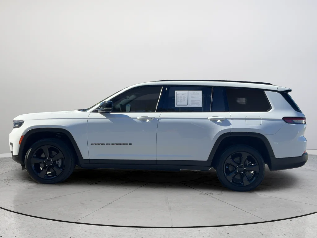 2023 Jeep Grand Cherokee L Altitude - Photo 9