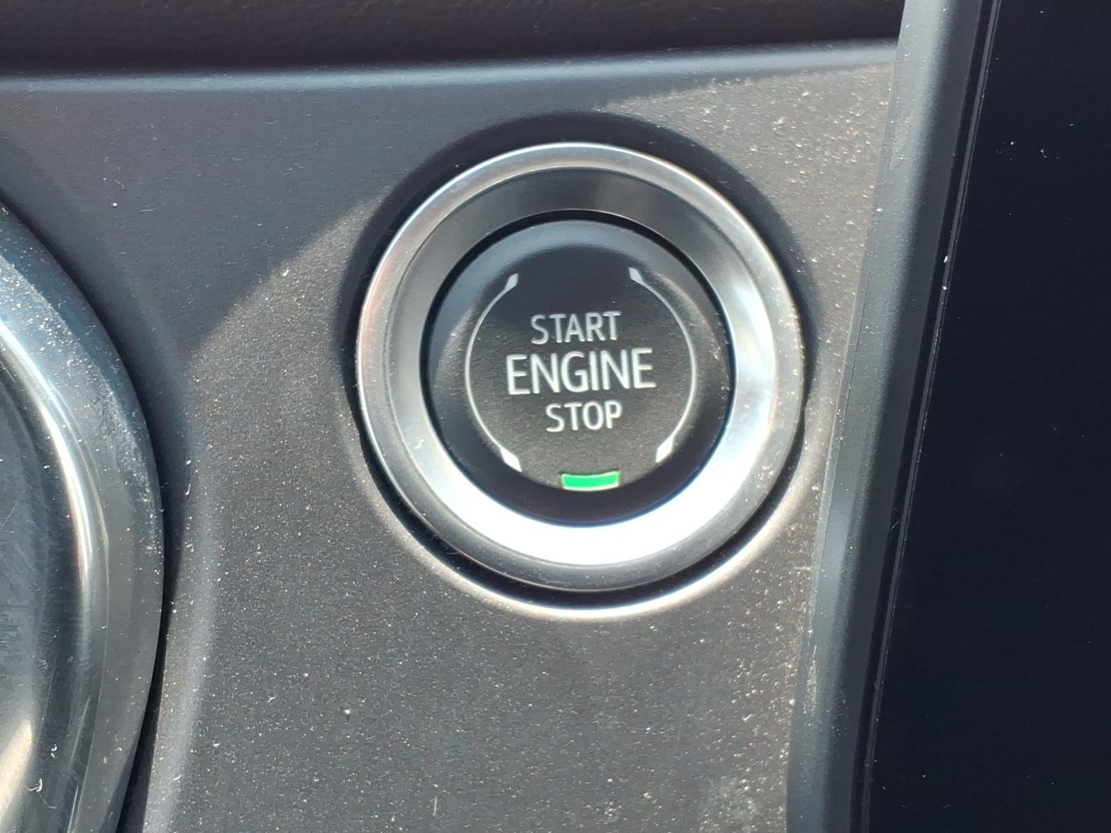 Used 2025 Black Chevrolet LT image 25