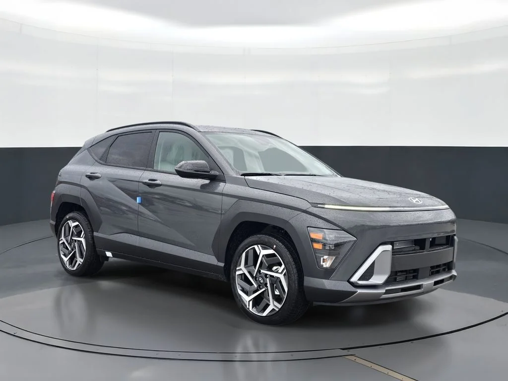 New 2026 Gray Hyundai SEL Premium image 2