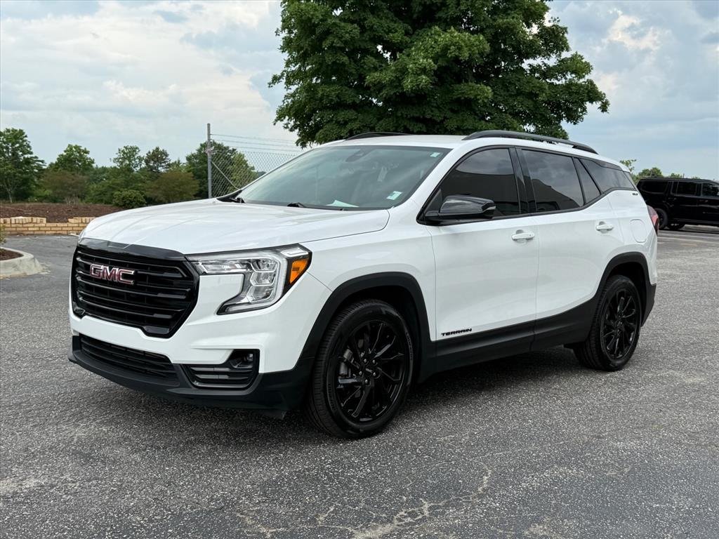 Used 2023 WHITE GMC SLT image 7