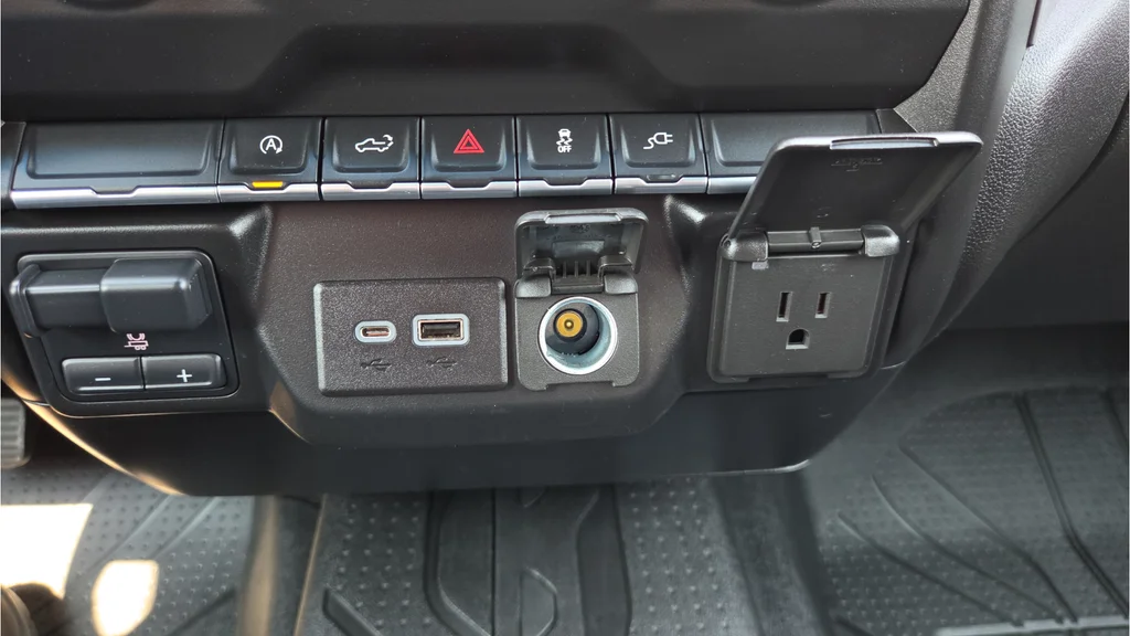 Used 2021 Gray Chevrolet Custom image 62