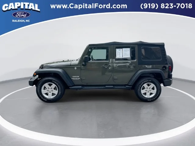 Used 2015 Green Jeep Unlimited Sport image 5