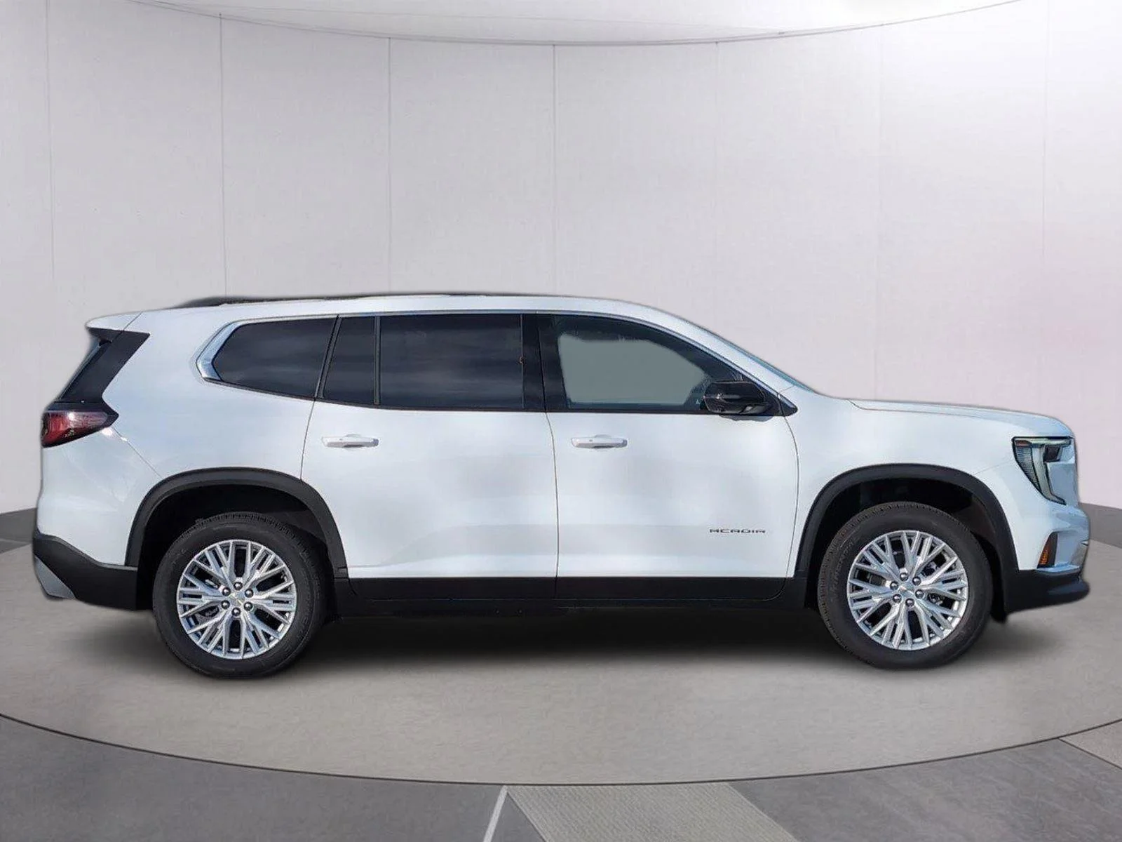 New 2026 Summit White GMC Elevation image 2