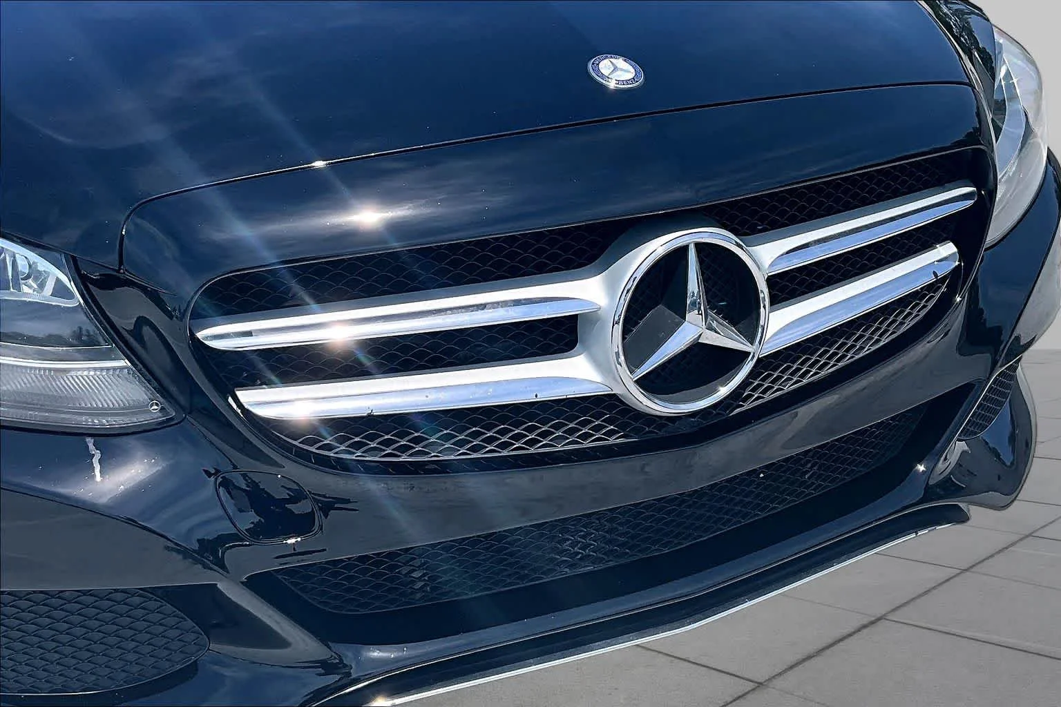 Used 2015 Obsidian Black Metallic Mercedes-Benz C 300 image 56