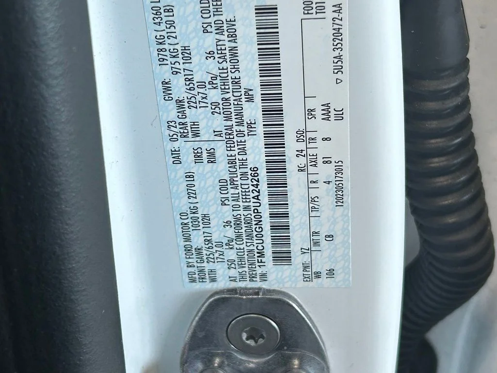 Used 2023 Oxford White Ford Active image 47