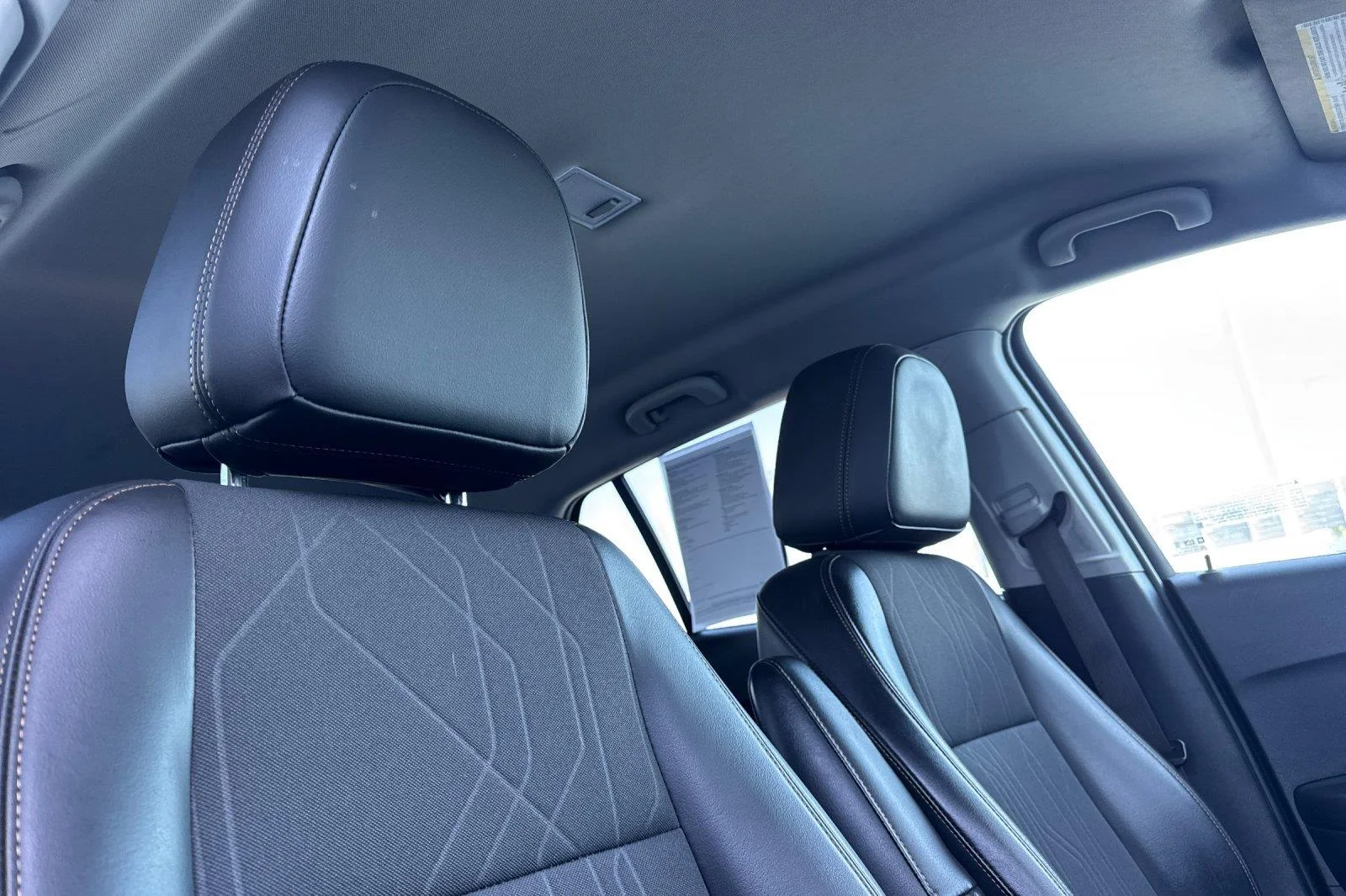 Used 2022 Crimson Metallic Chevrolet LT image 17
