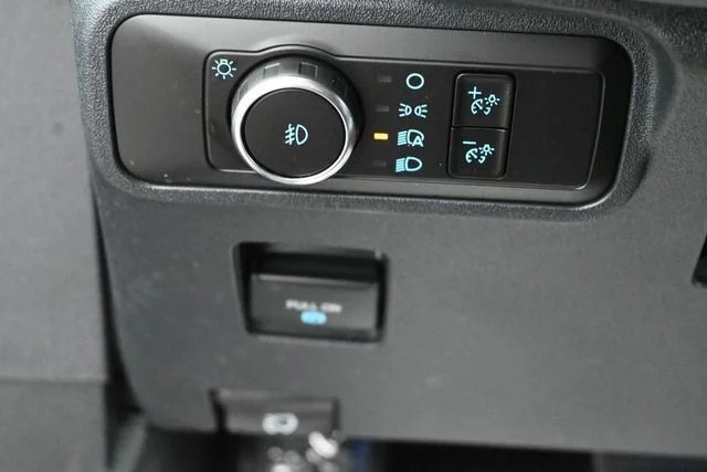 Certified Used 2025 Shadow Black Ford Outer Banks image 11