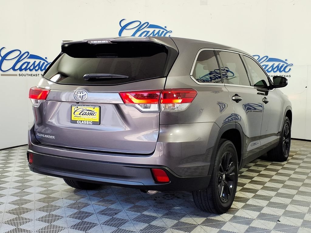 Used 2019 Predawn Gray Mi Toyota LE image 6